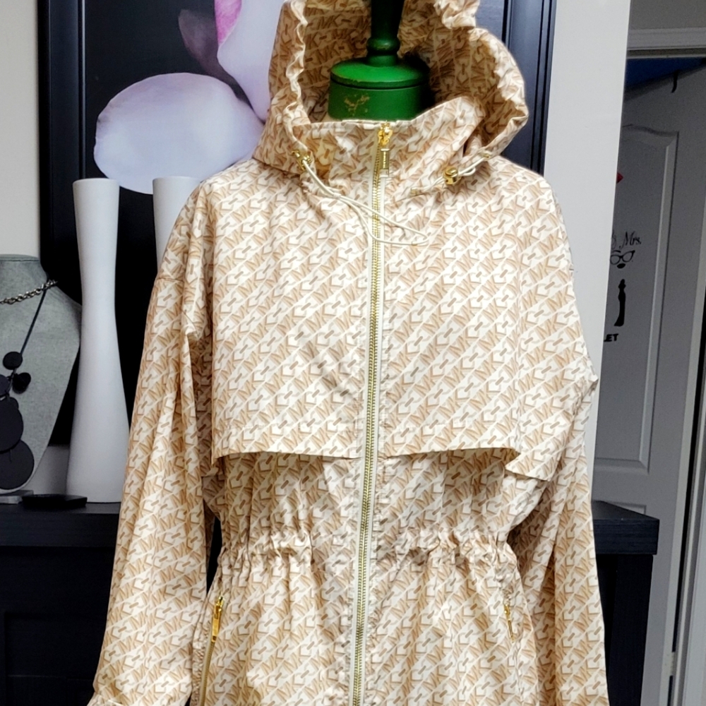 ❤️Michael Kor Stylish Empire signature logo print waterproof jacket